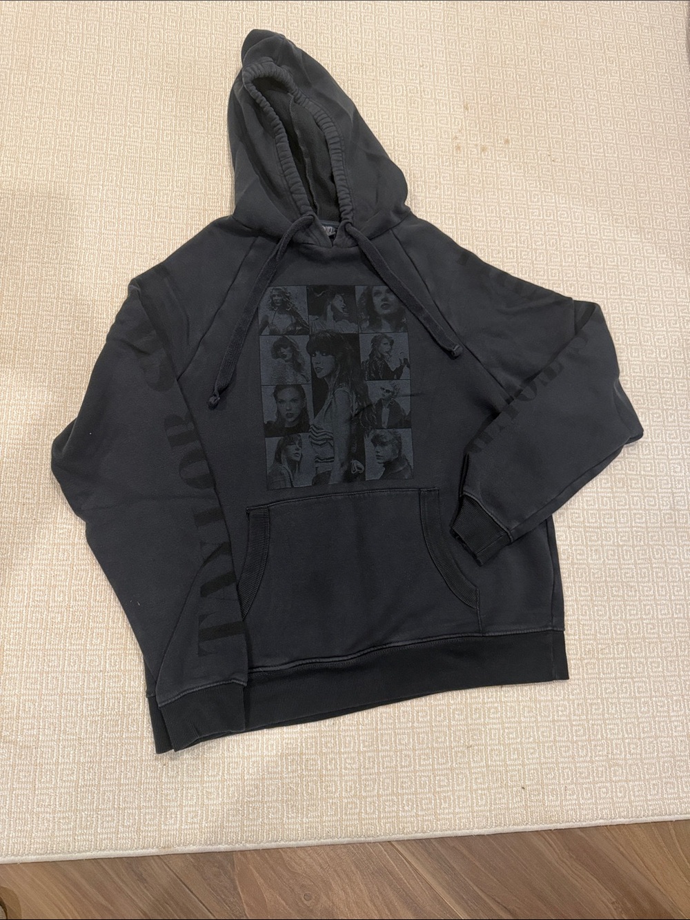 Taylor Swift Adult S Black Graphic Pullover Hoodie - Brand Unknown